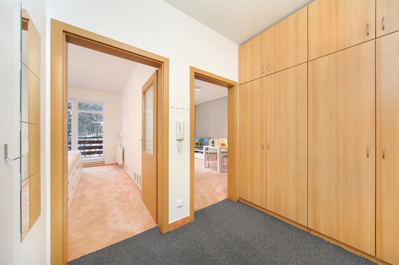 Apartment Labska 108 ชปินด์เลอรูฟ มลิน ภายนอก รูปภาพ