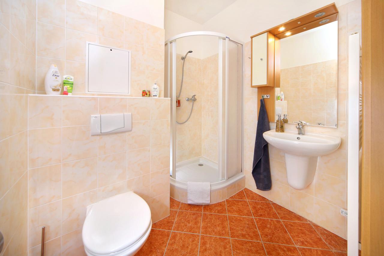 Apartment Labska 108 ชปินด์เลอรูฟ มลิน ภายนอก รูปภาพ