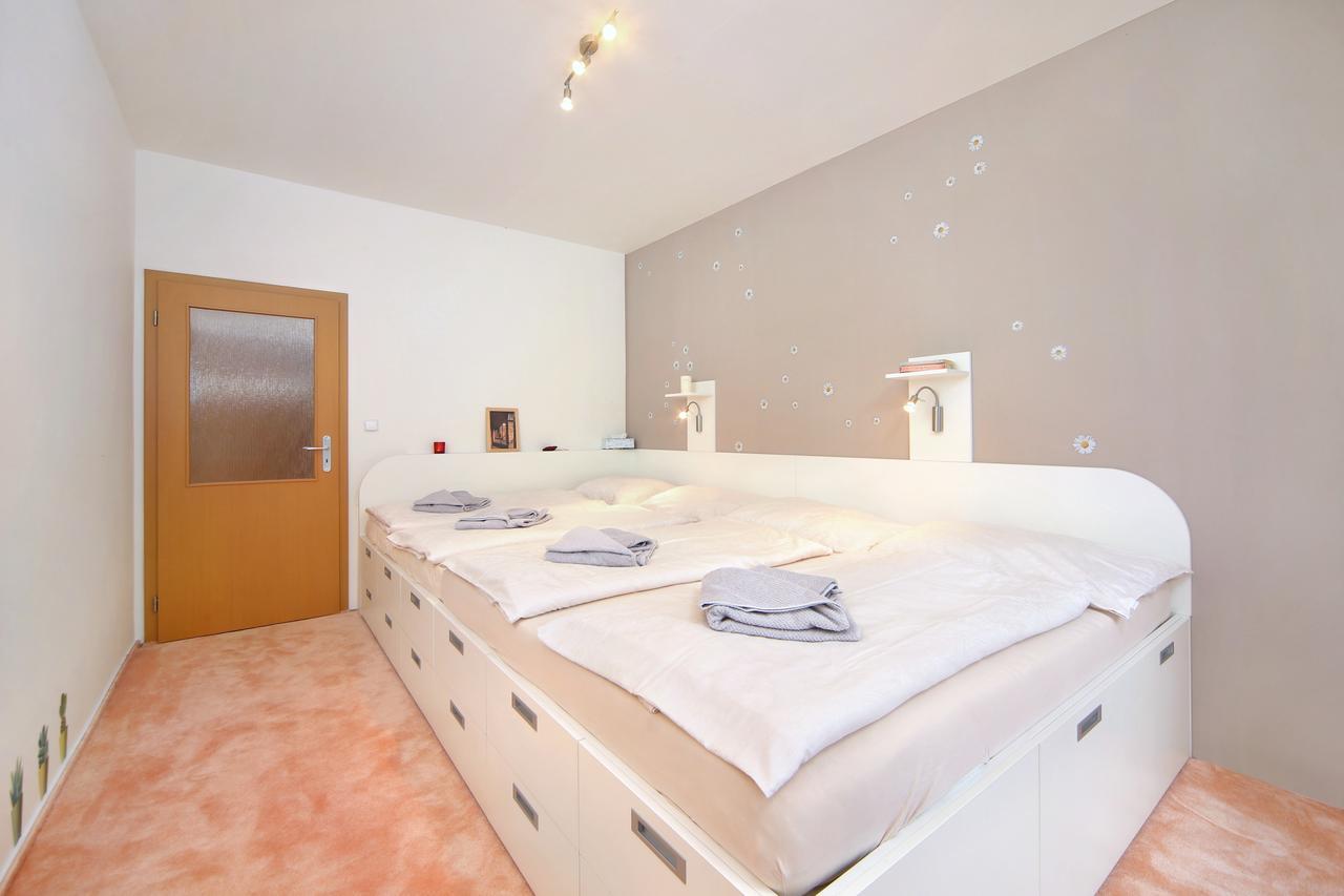 Apartment Labska 108 ชปินด์เลอรูฟ มลิน ภายนอก รูปภาพ